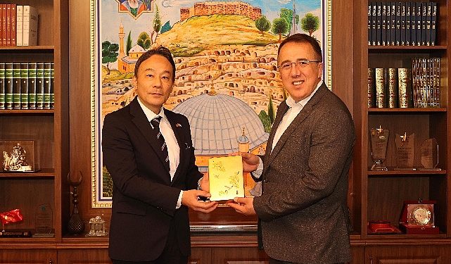 Büyükelçi Katsumata’dan Lider Savran’a Ziyaret