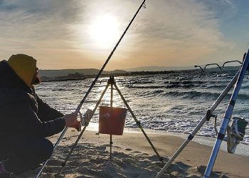 Çeşme’de 4. Surfcasting Balık Turnuvası Başlıyor