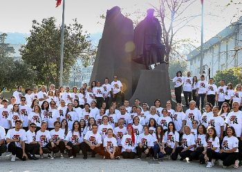 Cumhuriyetin 100. Yılında Mudanya’da 100 Kişi ile Zeybek