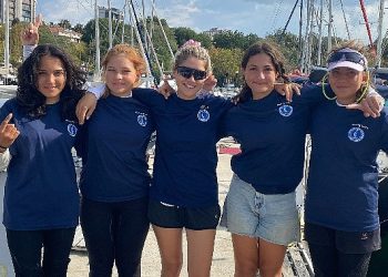 Deniz Kızı Cumhuriyet Kupasının sahibi Samsun Bayan Yelken Kadrosu oldu