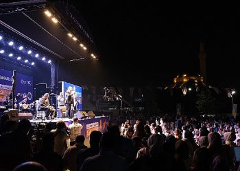 Diyarbakır Sur Kültür Yolu Şenliği Devam Ediyor