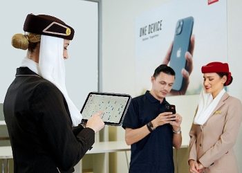 Emirates, Uçak İçi Hizmetleri Geliştirmek için Kabin Grubuna 20.000 Apple Eseri Sağlıyor