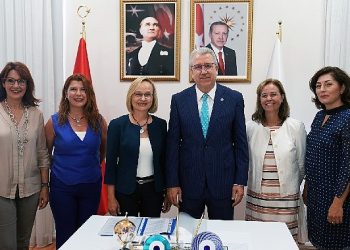 EÜTF “Umut Işınları” Projesi ile İnsanlığın Geleceğine Işık Olacak