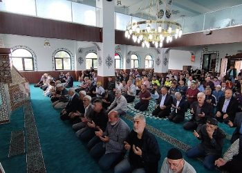 Gölcük’te Panayır Mescidi ibadete açıldı