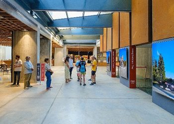 Halil Altındere’nin ‘Troya Görüntü Üçlemesi’ Standı Ziyaretçilere Açıldı