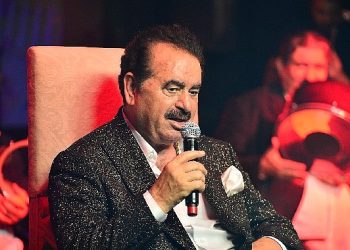 İmparator dönemin birinci galasında Günay’ı salladı