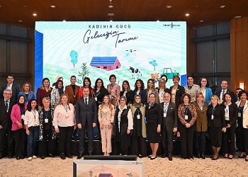 İş Bankası’ndan “Dünya Çiftçi Bayanlar Günü”ne Özel Aktiflik