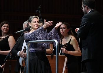 İş Sanat’ın Unutulmaz Konseri “Şarkıların Cumhuriyeti” ile 29 Ekim Coşkusu