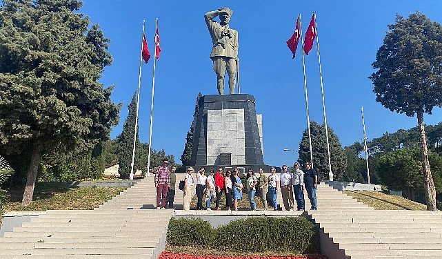 “İstiklalden İstikbale” Ölümsüzleştirlen Bakış