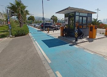 İzmir’e 50 noktada 5 bin araçlık otopark kazandırıldı