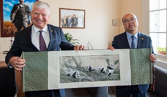 İzmir’in 2026 Avrupa Gençlik Başşehri adaylığı için Çin’den dayanak