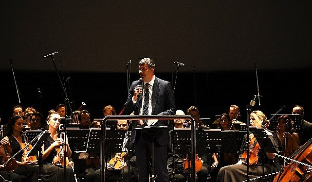 Kadıköy Belediyesi’nin Cumhuriyet’in 100. Yılı Dönümü için hazırlattığı “Türkiye” İsimli Eser Birinci Sefer Dinleyiciyle Buluştu