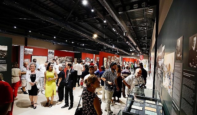 Karşıyaka’dan 100. Yıl Standı; Bir Millet Uyanıyor