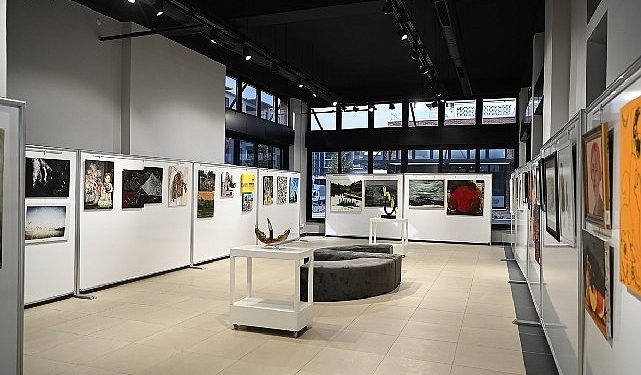 Kartepe’de ekim geçidi standı açıldı 100.yıla özel !