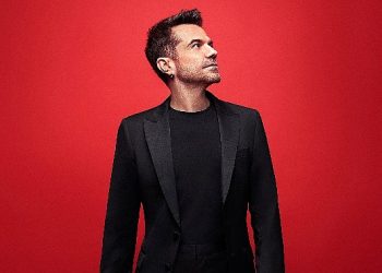 Kenan Doğulu’dan Cumhuriyet’in İkinci Yüzyılına Armağan