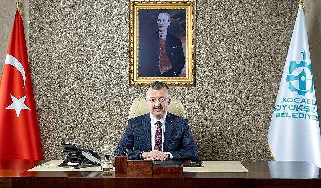 Kocaeli Büyükşehir : Cumhuriyetimizin 100 yılı kutlu olsun