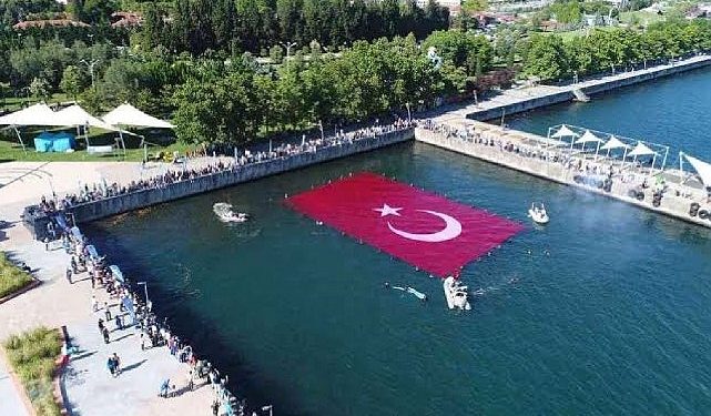 Kocaeli “Türkiye Yüzyılına Koşuyor”