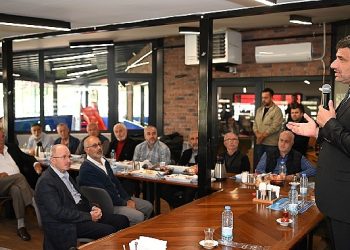 Kocaman Cami Dernek Liderleriyle Bir Ortaya Geldi