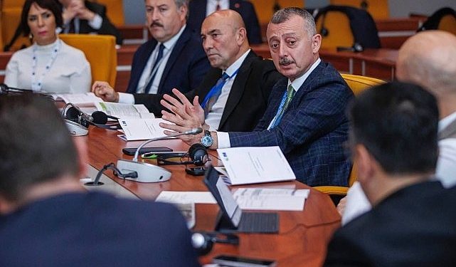 Lider Büyükakın, Fransa’dan tüm Avrupa’ya seslendi; ”Tüm saf insanların hakları korunmalı”