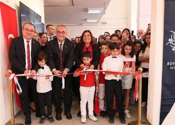 Lider Çerçioğlu ‘Cumhuriyet’ Standının açılışını gerçekleştirdi