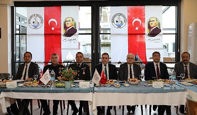 Lider Deveciler Muhtarlar ile Buluştu