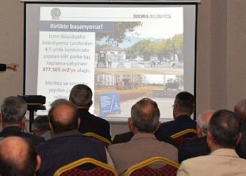 Lider Eriş, 4,5 Yıllık Çalışmaları Muhtarlarla Kıymetlendirdi