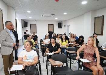 Lider Topaloğlu, Geleceğin Müzisyenlerinin Aileleriyle Bir Ortaya Geldi