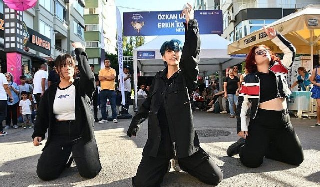 Mersinliler 5. Mersin Kushimoto Sokağı Sokak Sanatkarları Şenliği’ne ağır ilgi gösterdi