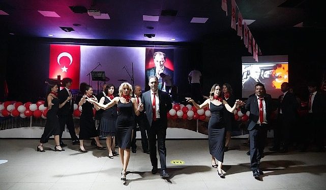 Milas’ta “Cumhuriyet Balosu” coşkusu