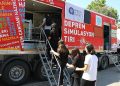 Öğrencilere Sarsıntı Simülasyon Tırında Eğitim