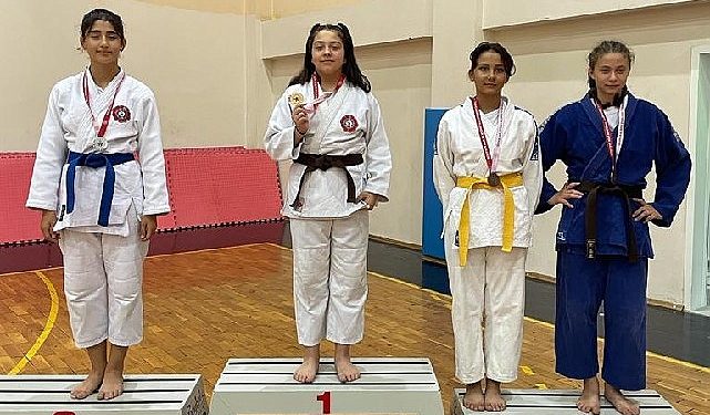 Osmangazili judocular madalyaya dolmuyor