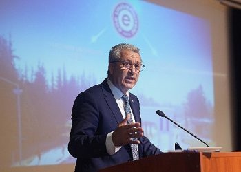 Rektör Prof. Dr. Budak’tan Cumhuriyet Bayramı İletisi