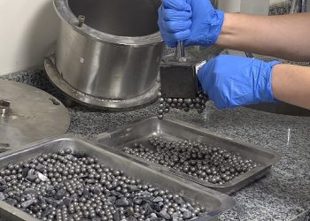 Sarsıntıda İnançlı Gelecek