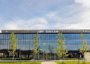 Şişecam yılın birinci 9 ayında net satışlarını 95 Milyar TL düzeyine yükseltti