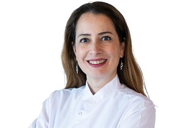 Son yıllardaki en tanınan estetik: Blefaroplasti