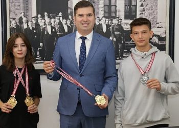 Tayfun Canlı: Türkiye Şampiyonu Edremit Belediyesi’nden!