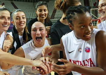 Toroslar Bayan Basketbol Grubu Avrupa’da ikinci galibiyetini aldı