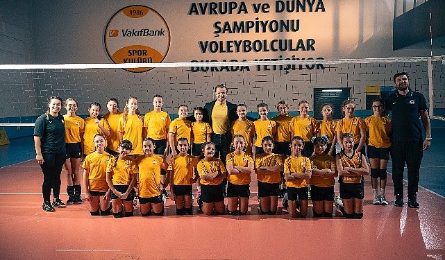 VakıfBank’ın Yeni Reklam Sineması Filelerden Çocukların Hayallerine Uzanıyor