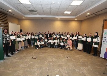 Yeşilay, Genç Gönüllülere Yönelik “Bağımlılıkla Çaba Akran Uygulayıcı Eğitimi” Geçekleştirdi