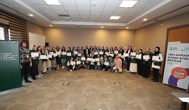 Yeşilay, Genç Gönüllülere Yönelik “Bağımlılıkla Çaba Akran Uygulayıcı Eğitimi” Geçekleştirdi