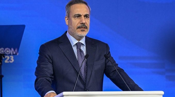 Bakan Fidan’dan İletişim Zirvesi’nde önemli açıklamalar: Milli güvenliğimiz için her adımı atacağız