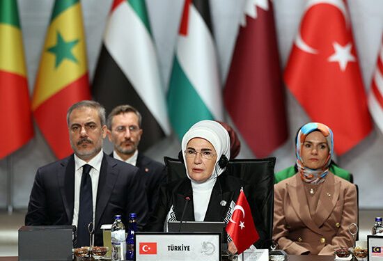 Emine Erdoğan’dan, ‘Filistin İçin Tek Yürek Zirvesi’nde dünyaya çağrı