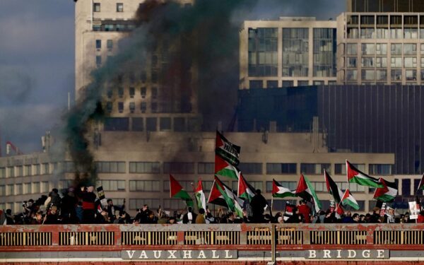 Londra’da on binler, Gazze’deki insanlık dramına sessiz kalmadı