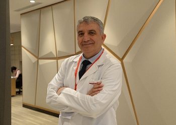 Akciğer Kanserinde Robotik Metot Sağlıklı Bir Nefes Sunuyor