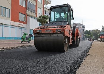 Antalya Büyükşehir Liman Mahallesi’nin yağmur suyu sınırını yeniledi 