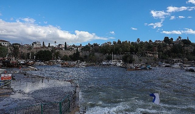 Antalya Büyükşehir’den ‘Dikkatli olun’ uyarısı