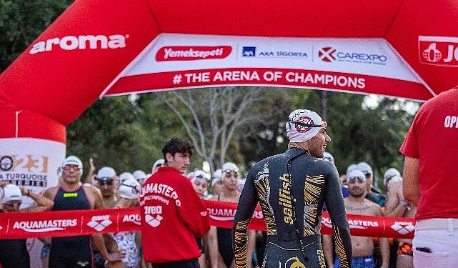 Aroma’nın desteklediği Aquamasters’ta dönemin son yarışlarına Cumhuriyet Bayramı coşkusu hakimdi