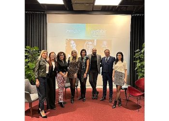 ‘Aydabir’ söyleşisi “Tasarımda Cesaret” temasıyla gerçekleşti