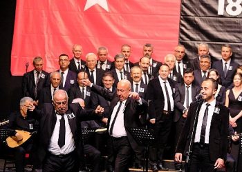 Aydın büyükşehir belediyesi’ ulu lider gazi Mustafa Kemal Atatürk’ü türkülerle andı