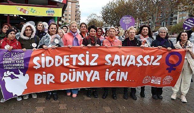 Bayanlar şiddete karşı seslerini yükseltti